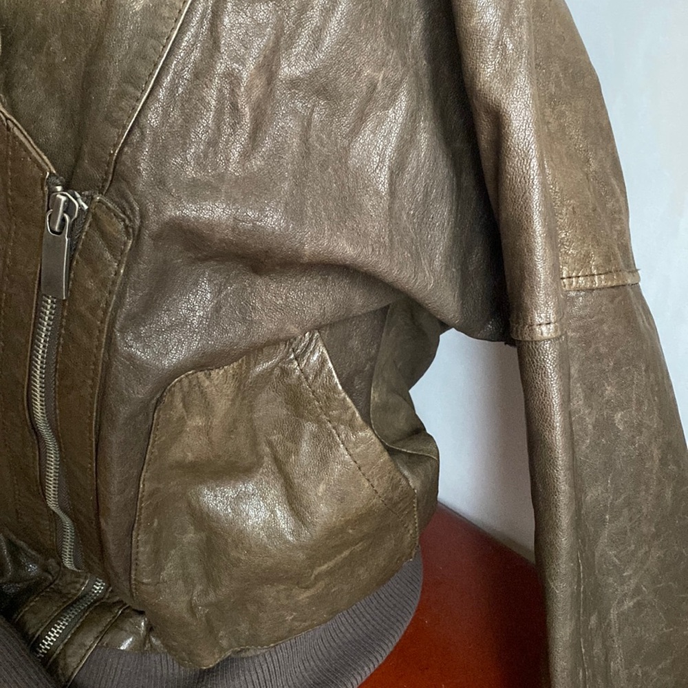 Genuine leather Olive green jacket - Picture 9 of 16